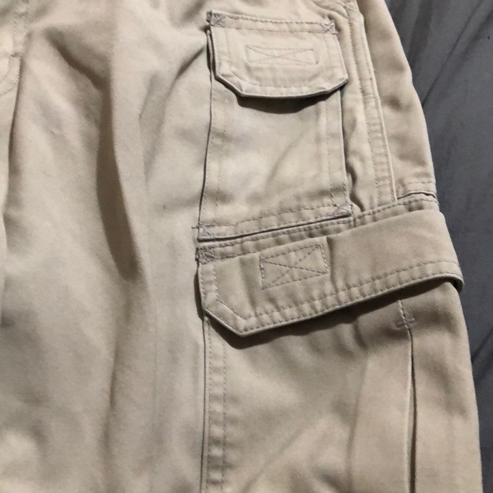 One pair of durable men's pants - Picture 7 of 9